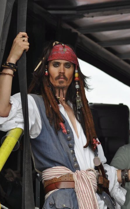 Johnny Depp Captain Jack Sparrow Lookalike | Lookalike London | Alive ...