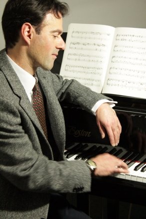 Promo Jon M Pianist Surrey