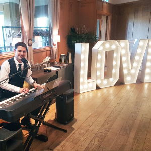 Promo Jon Andrews  London
