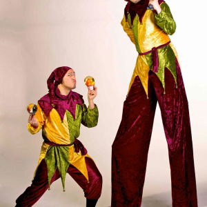 Promo Jugglers In Jester Costume  Leicestershire