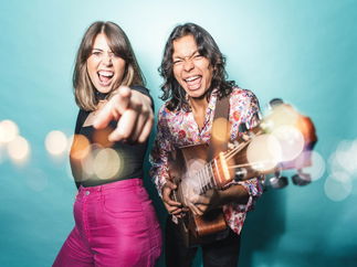 Promo Dani and Hall Acoustic Duo West Sussex