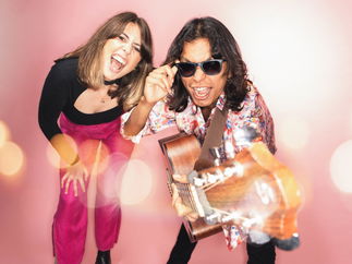 Promo Dani and Hall Acoustic Duo West Sussex