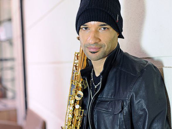 Promo Julian Smith (Saxophonist) Star of Britain