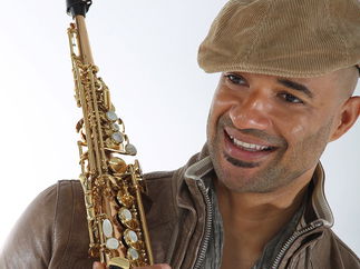 Promo Julian Smith (Saxophonist) Star of Britain