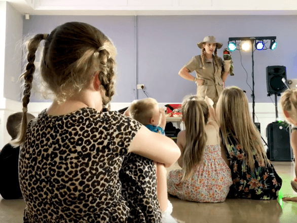 Promo Non Stop Kids Childrens Entertainer Staffordshire