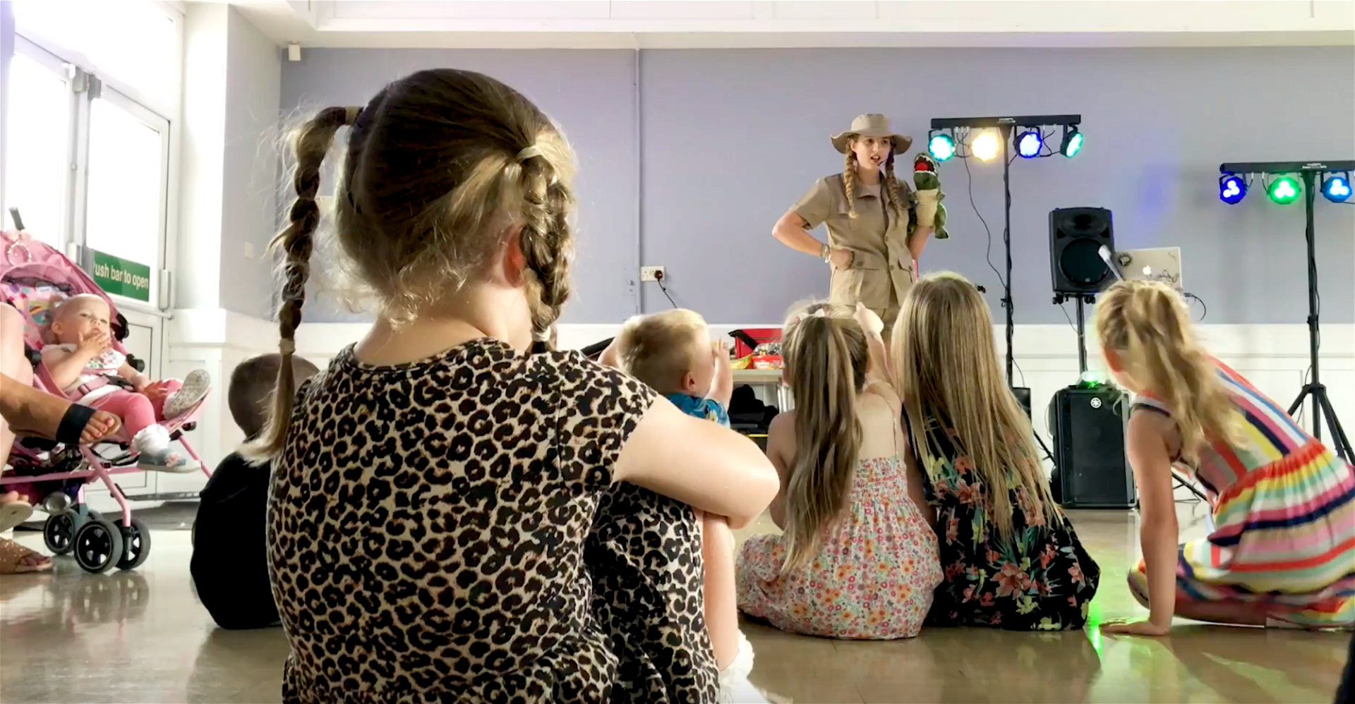 Promo Non Stop Kids Childrens Entertainer Staffordshire