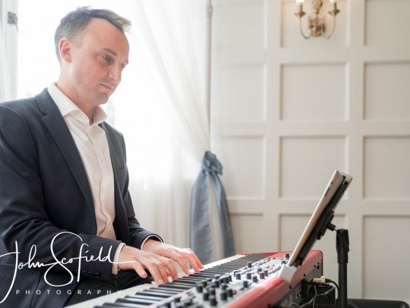 Promo Charlie Mappin Pianist East Sussex
