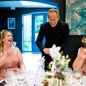 Promo Close Up Magician Brett  West Midlands