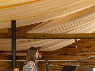 Promo Mairi Singer-Pianist West Yorkshire