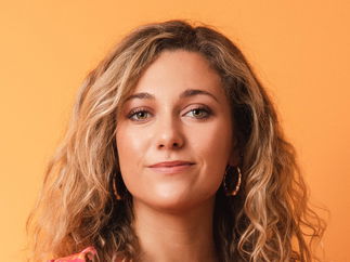 Promo Kelly Barnes Solo Singer Guitarist Northamptonshire