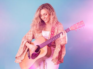 Promo Kelly Barnes Solo Singer Guitarist Northamptonshire