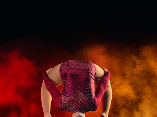 Promo Bespoke Spinning Contortionist Contortionist Bristol