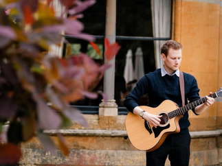 Promo Jamie Fingerstyle Classical Guitarist Oxfordshire