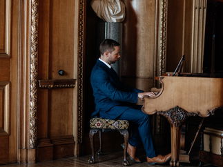 Promo Finn McCool Pianist North Yorkshire