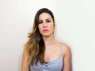 Promo Lara Solo Singer With Tracks Buckinghamshire