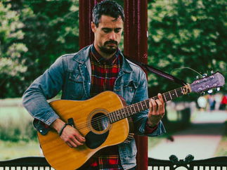 Promo Lars Singer Guitarist East Sussex