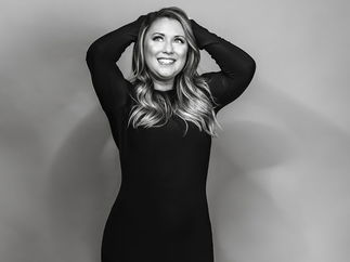 Promo Laura Ann Solo Singer To Backing Tracks Surrey