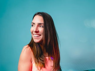 Promo Lianne Kay Piano Singer-Pianist Dorset