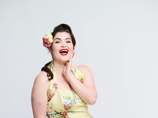 Promo Lily Belle Solo Singer With Tracks Bedfordshire