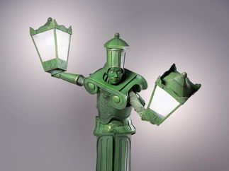 Promo Alive Lamp Posts Street Performer London