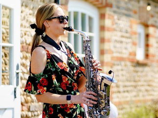 Promo Lizzie B Sax Saxophonist Berkshire