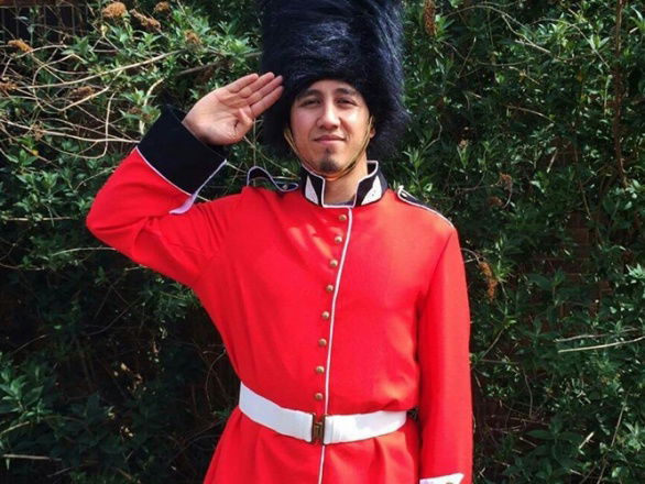 Promo London Guards London Guards Walkabout Characters Leicestershire