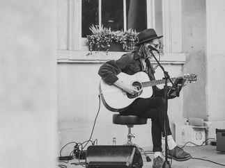 Promo Russell Flynn Solo Singer, Pianist and Guitarist London