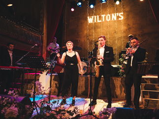 Promo Mirrorball Magic Party Band London