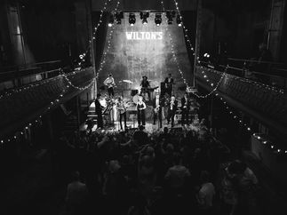 Promo Mirrorball Magic Party Band London