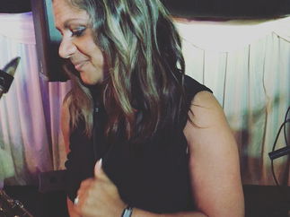 Promo Mads on Sax Saxophonist Essex