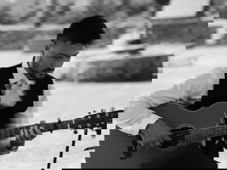 Promo Lloyd Rees Classical Guitarist Cardiff