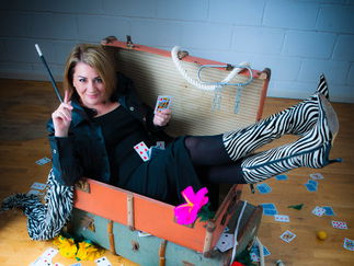 Promo Mandy Muden Magician London