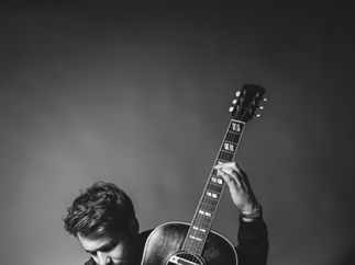 Promo Andy Michaels Solo Singer-Guitarist Gloucestershire