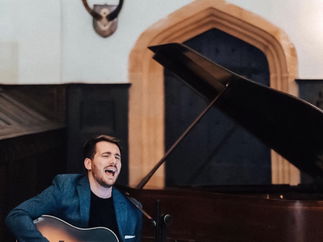 Promo Andy Michaels Solo Singer-Guitarist Gloucestershire