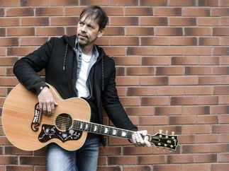 Promo Mark Stevens Solo Singer/ Guitarist Nottinghamshire