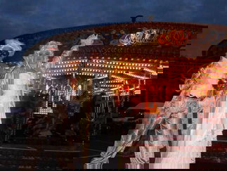 Promo Masquerade Stilt Walkers Street Performer Leicestershire