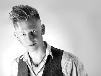 Promo Matthew Anthony Solo Singer / Guitarist London