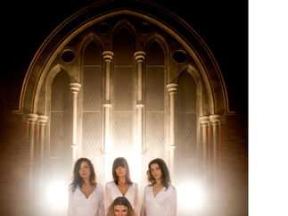 Promo Mediaeval Baebes Medieval Musician London