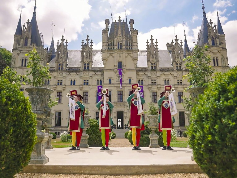 artists similar to Medieval Trumpet Fanfare