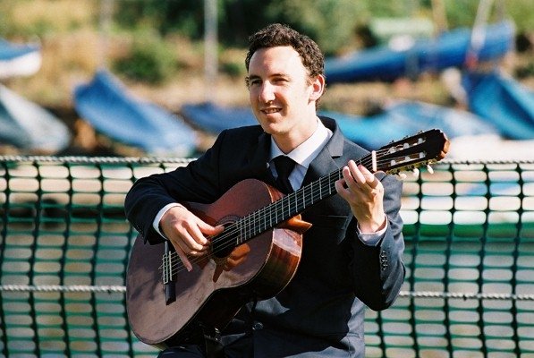Promo Mike Williams Classical Guitarist Hertfordshire