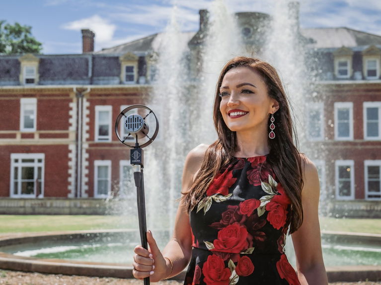 artists similar to Mimi Violet