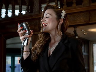 Promo Mimi Violet Jazz Singer London
