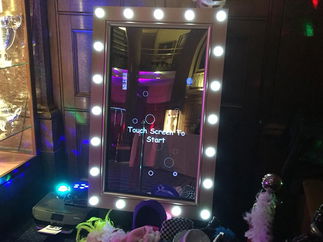 Promo Moments For Life Selfie Mirror Berkshire