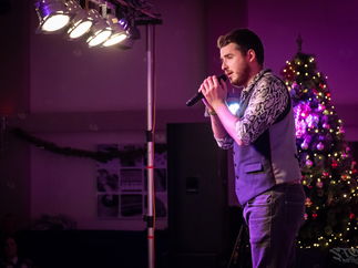 Promo Tom Charles Singer Guitarist Newcastle upon Tyne