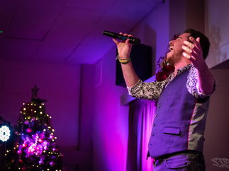 Promo Tom Charles Singer Guitarist Newcastle upon Tyne