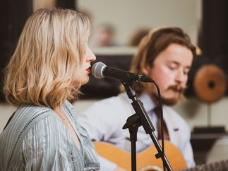 Promo Rowan Blue Solo Artist, Duo or Trio East Sussex