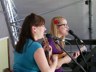Promo Nancy and Rosie Vintage Ukulele and Vocal Duo Merseyside