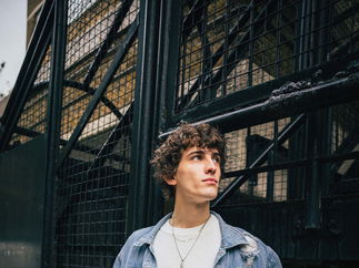 Promo Nathaniel Singer-Guitarist Staffordshire