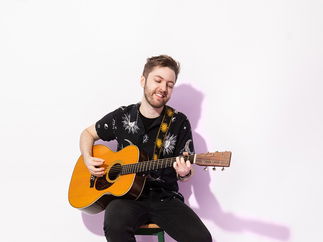 Promo Nathan Morley Singer-Guitarist Manchester