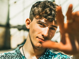 Promo Nathaniel Singer-Guitarist Staffordshire